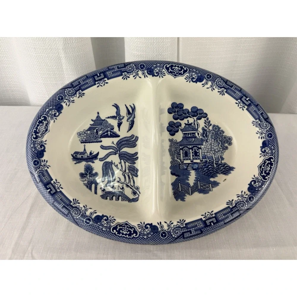 Vintage Churchill Blue Willow Oval Divided Vegetable Dish England 9 7/8